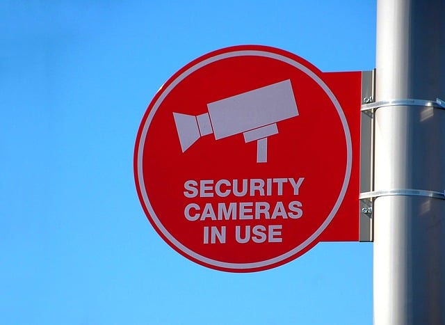 security-camera-sign-3128057_640